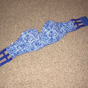 Aeropostale strapless bra